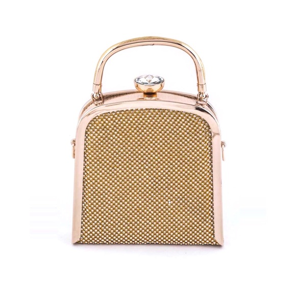 Handbags - 🎉Host Pick🎉 Stunning Crystal Mesh Evening Clutch